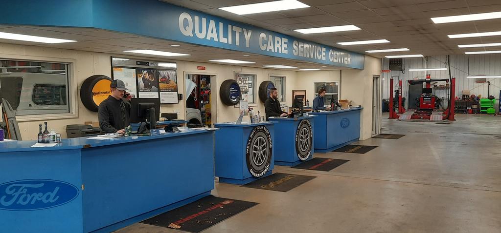 Dealership gallery photo 7